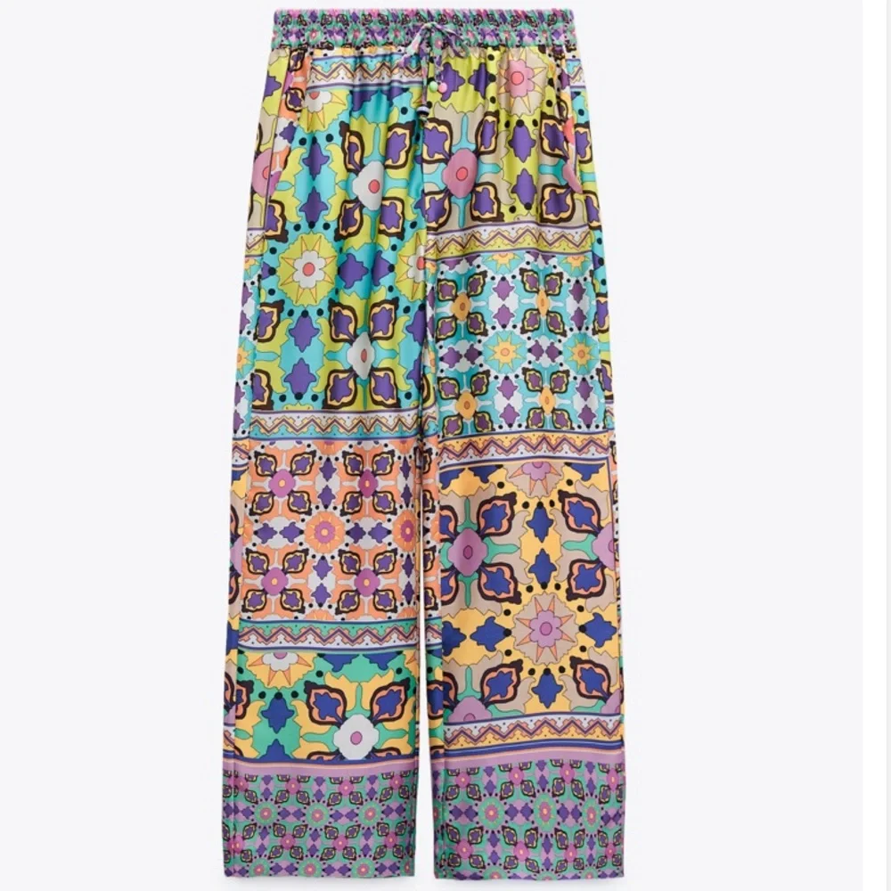 ZARA PRINTED PAJAMA-STYLE PANTS SIZE XS - Picture 4 of 6